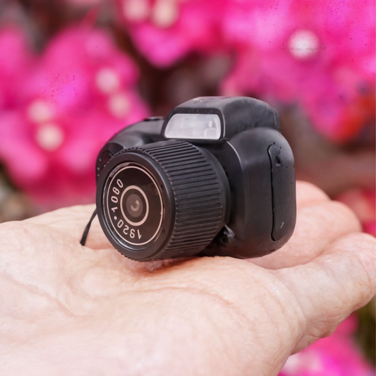 PocketVibes™ Studio Mini Keychain camera